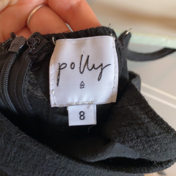 Short black wrap dress - Picture 4 of 4